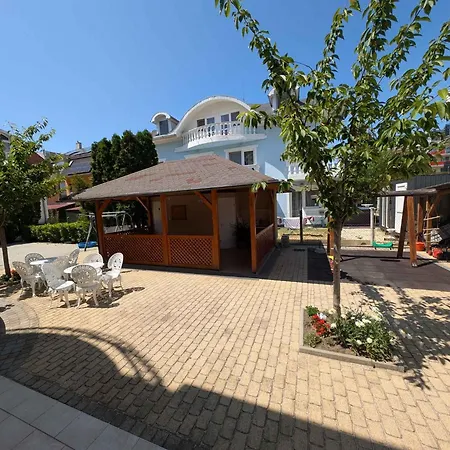 In - Balaton 44889 Апартаменты Шиофок